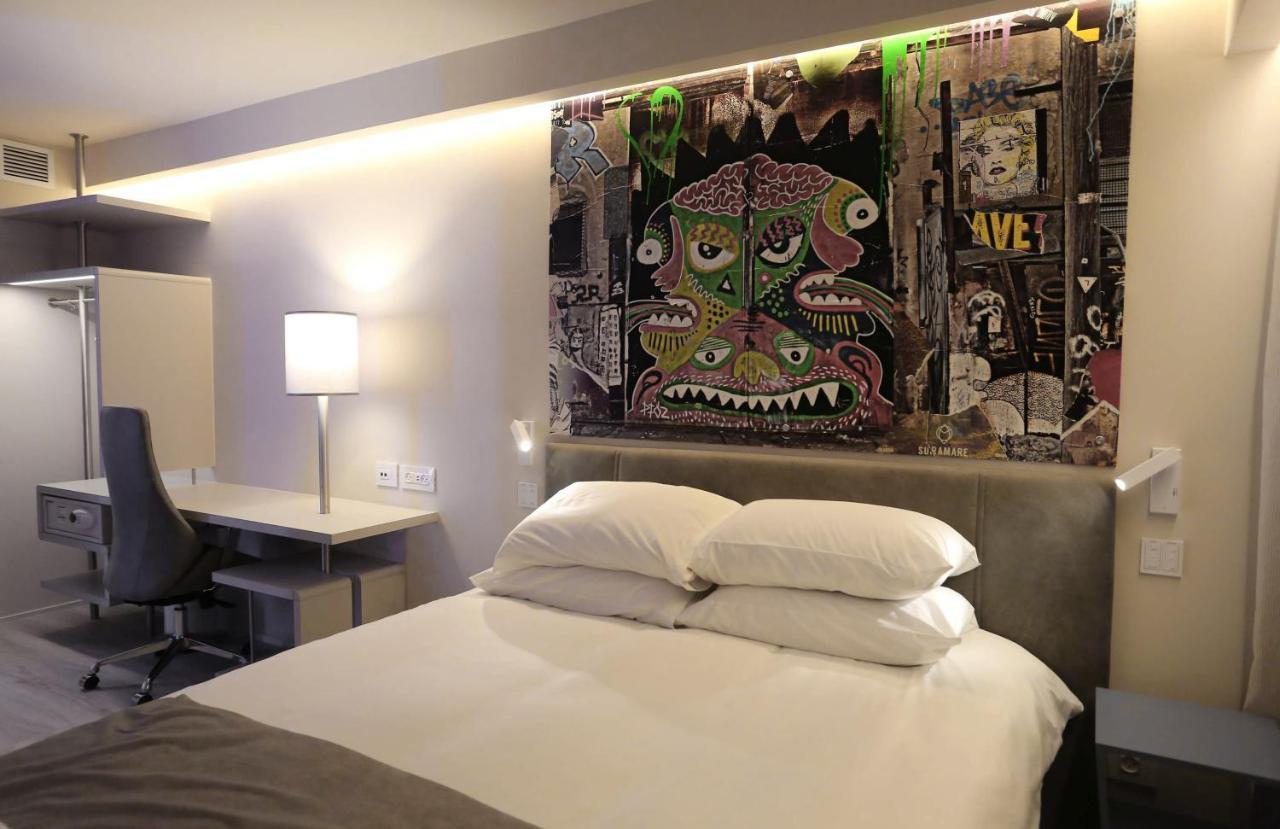 ลิงค์ โฮเต็ล แอนด์ ฮับ Hotel เทลอาวีฟ ภายนอก รูปภาพ